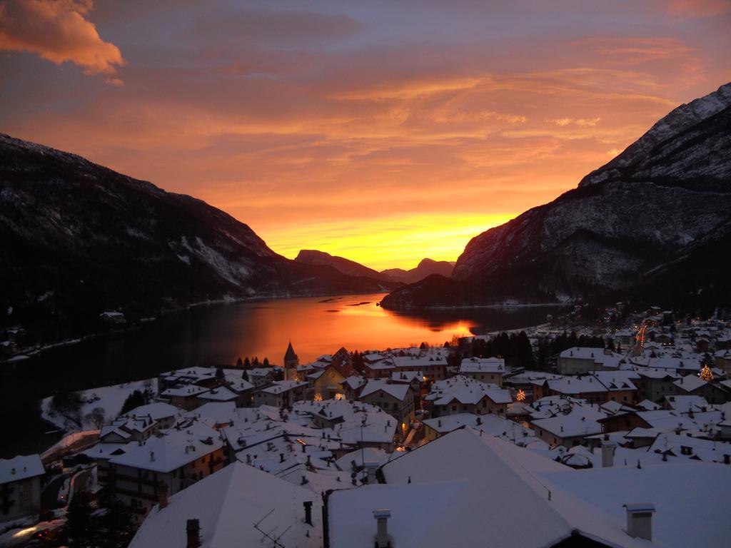 Casa Maria Apartment Molveno Ruang foto
