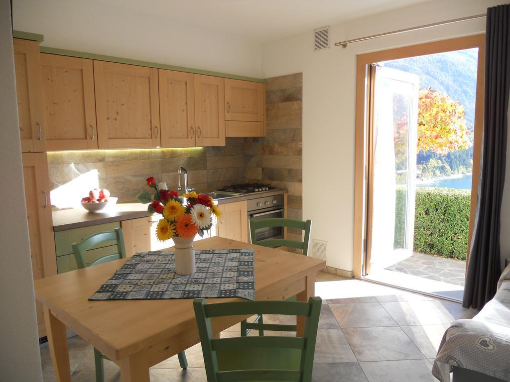 Casa Maria Apartment Molveno Ruang foto